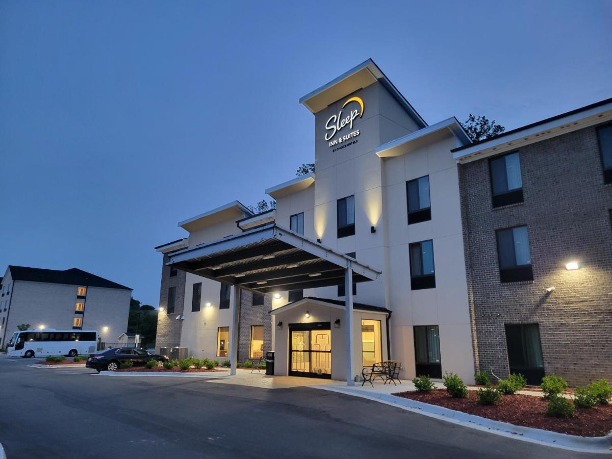 Sleep Inn Greensboro - Coliseum Area מראה חיצוני תמונה