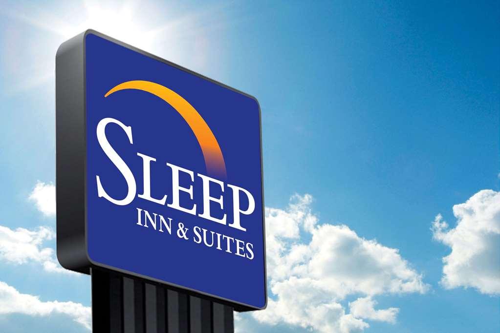 Sleep Inn Greensboro - Coliseum Area מראה חיצוני תמונה